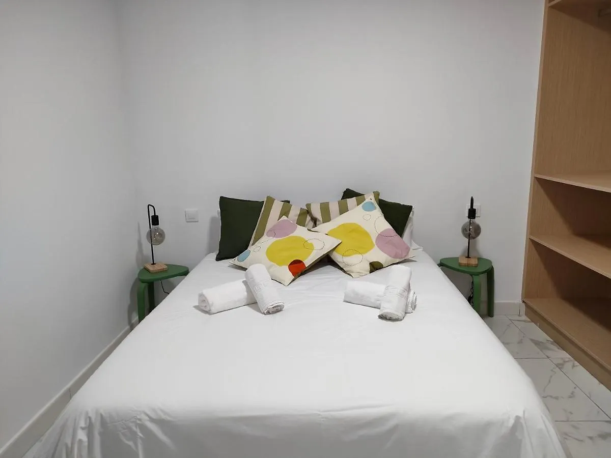 Hola Suite Las Palmas / Gran Canaria