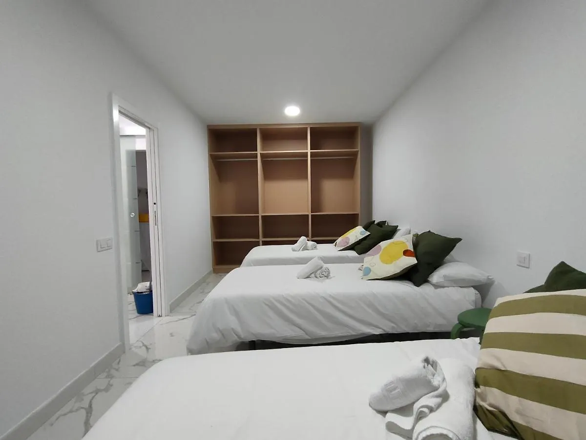Hola Suite Las Palmas de Gran Canaria Spain